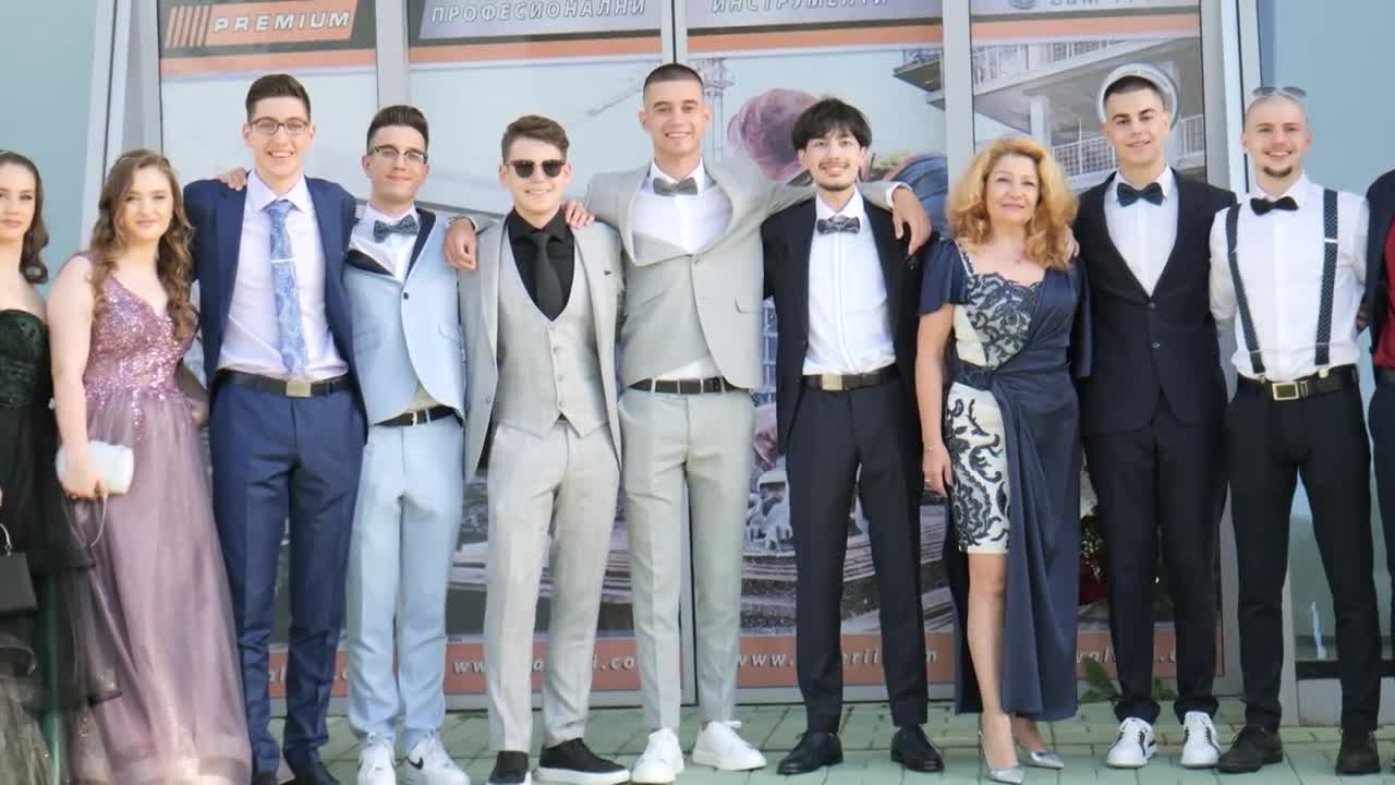 videos.botevgrad.com :: абитуриентите на природоматематическата ...