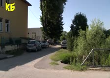 Опасност пред вход на училището в Новачене