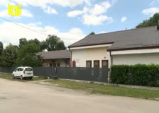 Община Ботевград вече разполага с електрически автомобил, а на сградите на социалните институции се монтират фотоволтаични системи